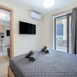 1 Bedroom Koshomes1 아파트 *