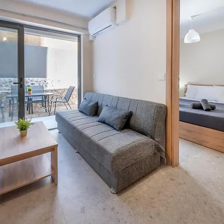 1 Bedroom Koshomes1 İstanköy